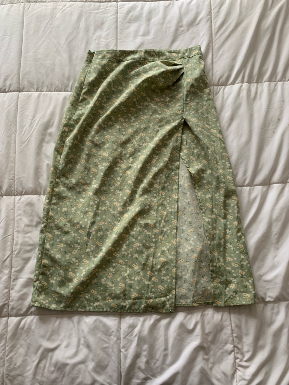 Source Unknown Sage Green Floral Wrap Midi Skirt